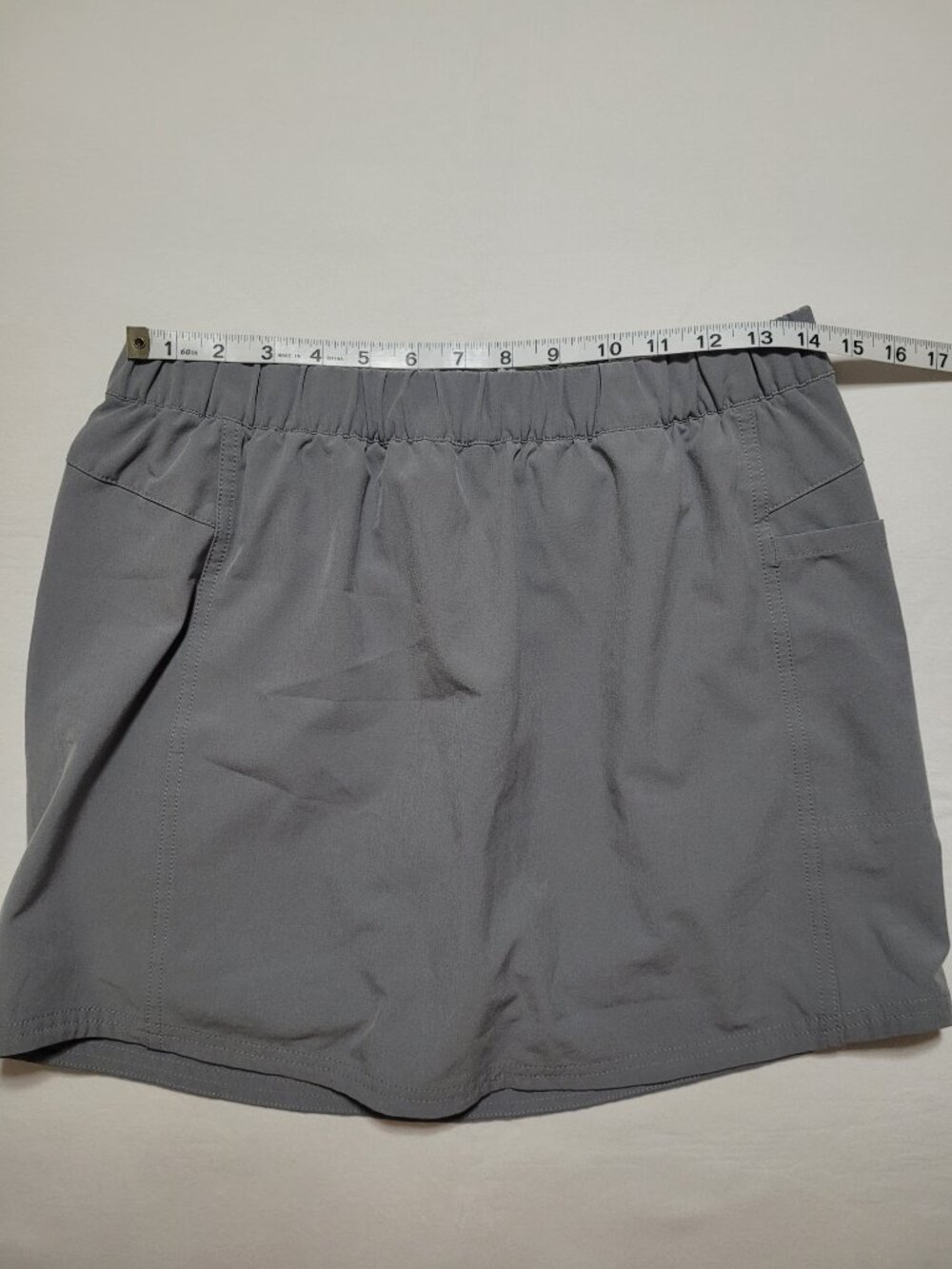 Patagonia Womens Skirt Skort Happy Hike Gray Active Hiking Medium Quiet Luxury - Picture 8 of 10